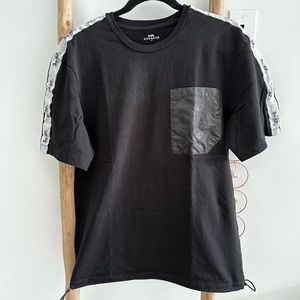 Coach pocket TShirt size M black